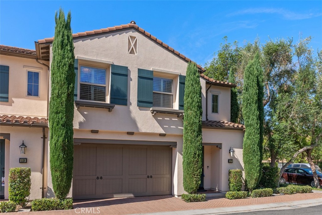 End Unit home with 2-car garage attached. - 117 Gemstone, Irvine CA 92620 - photo 32