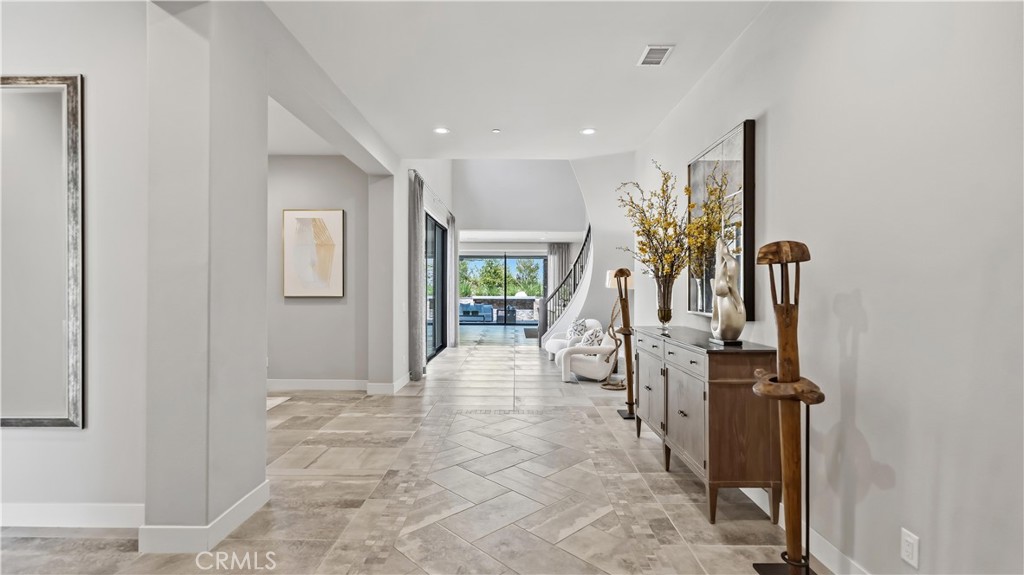 117 Interstellar, Irvine CA 92618 - photo 3