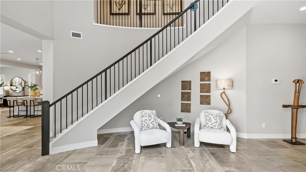 117 Interstellar, Irvine CA 92618 - photo 5