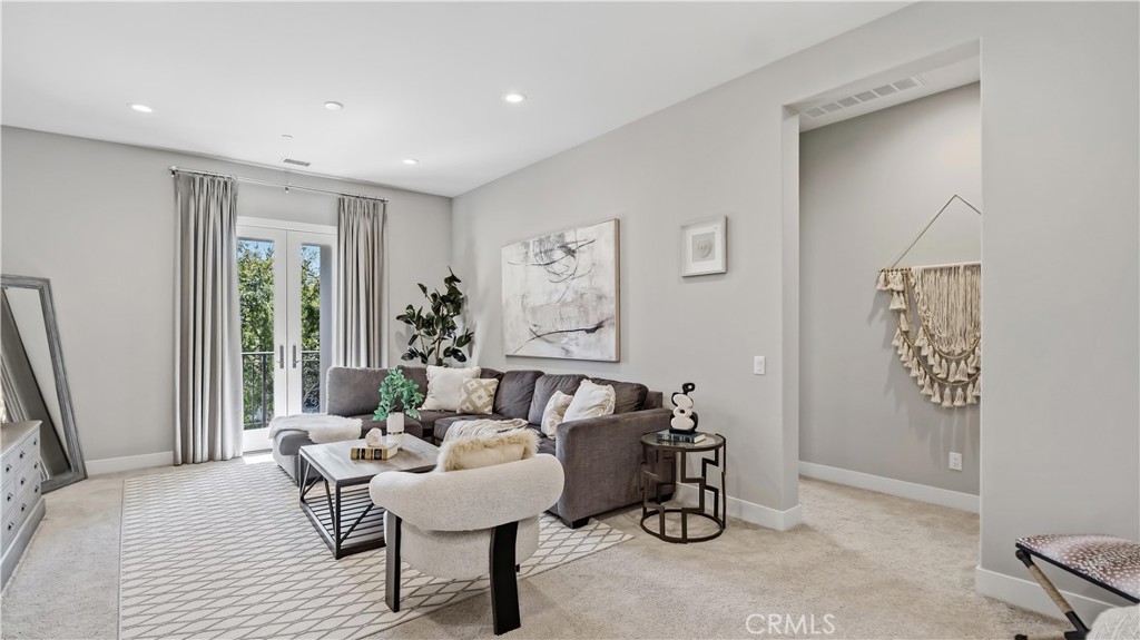 117 Interstellar, Irvine CA 92618 - photo 30