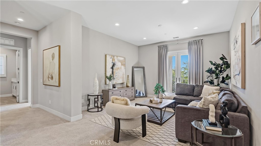 117 Interstellar, Irvine CA 92618 - photo 31