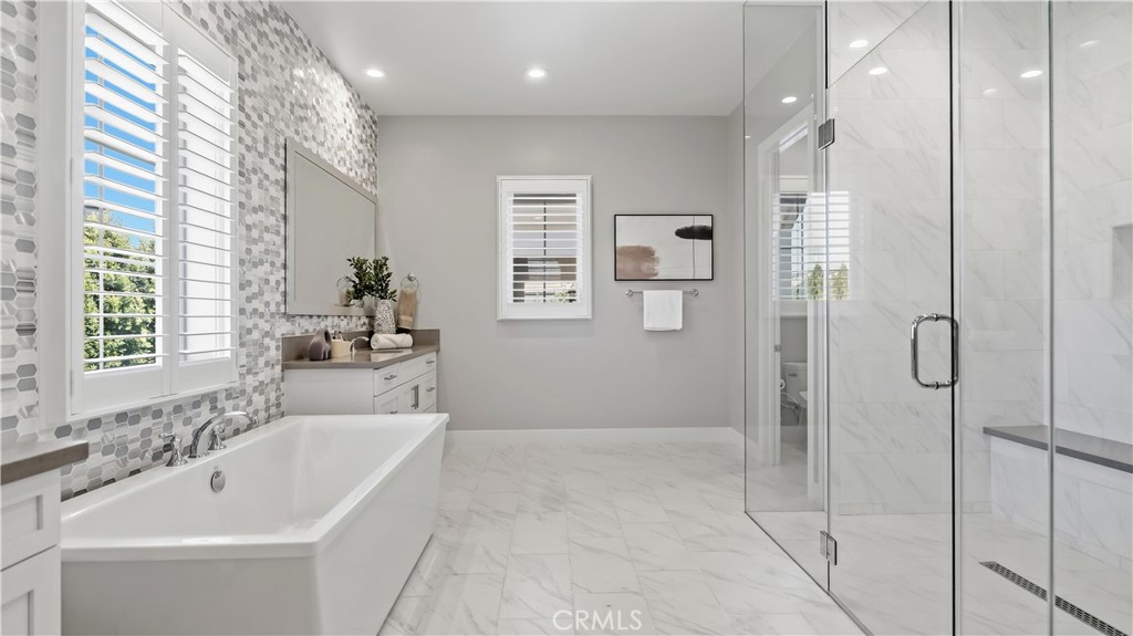 117 Interstellar, Irvine CA 92618 - photo 40
