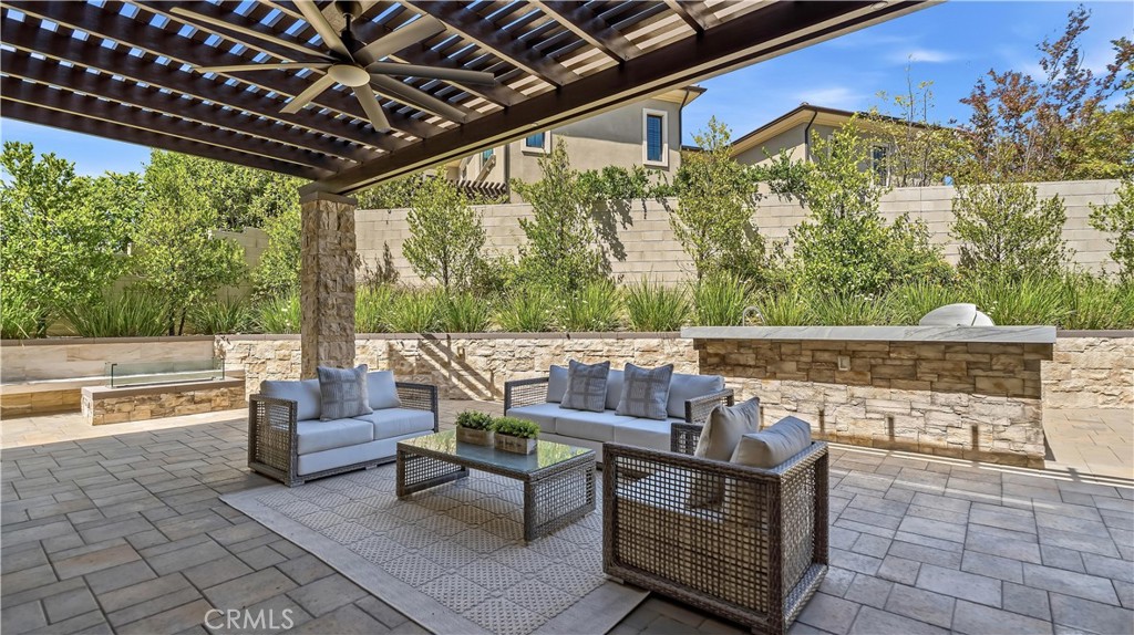 117 Interstellar, Irvine CA 92618 - photo 50