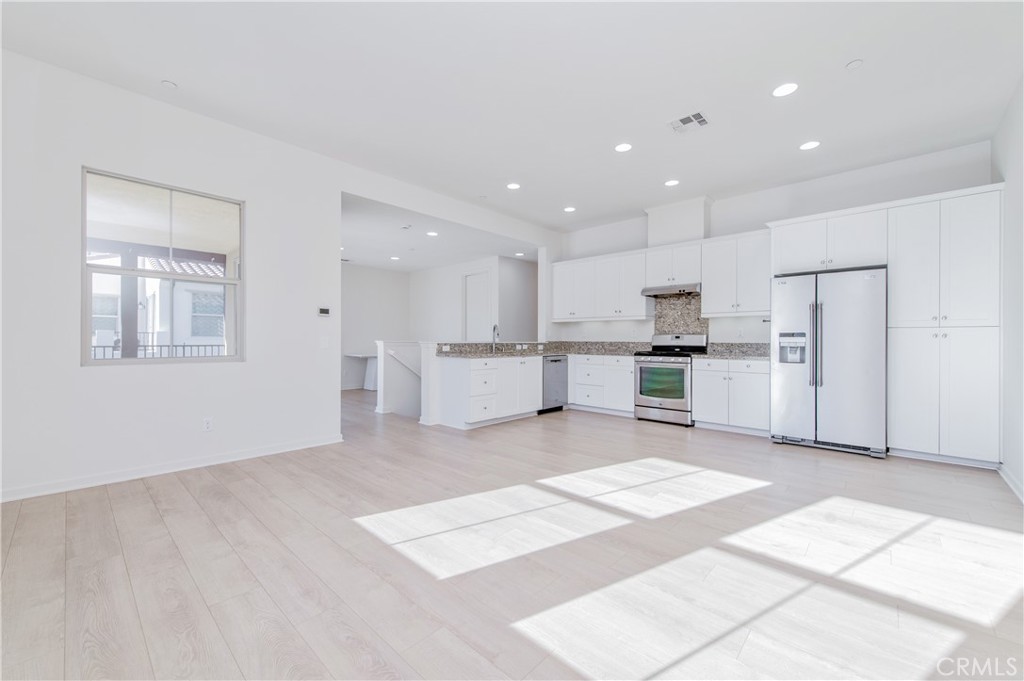 118 Borrego, Irvine CA 92618 - photo 5
