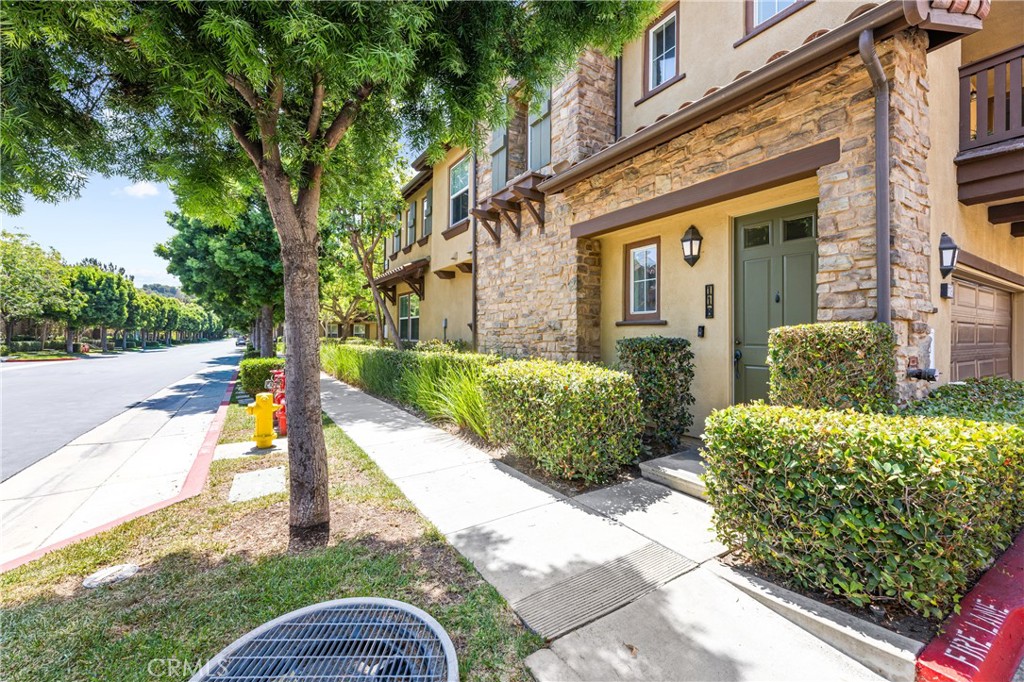 118 Coral Rose, Irvine CA 92603 - photo 4