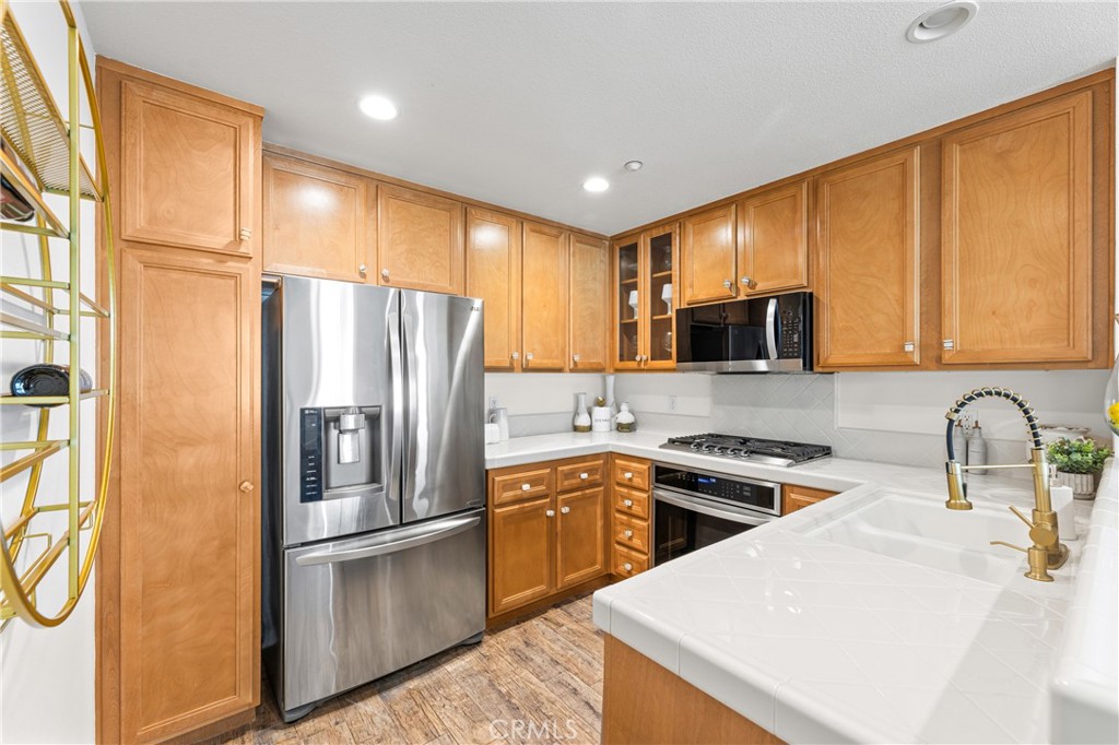 118 Coral Rose, Irvine CA 92603 - photo 16