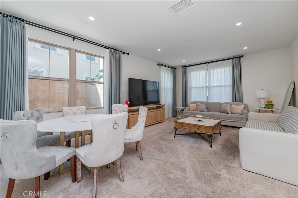 118 Newburry, Irvine CA 92618 - photo 6