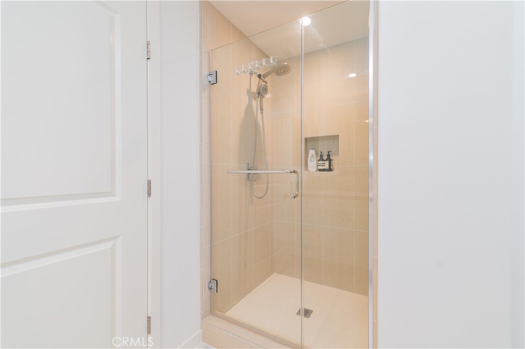 118 Newburry, Irvine CA 92618 - photo 22