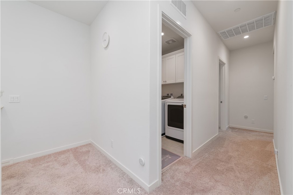 118 Newburry, Irvine CA 92618 - photo 24