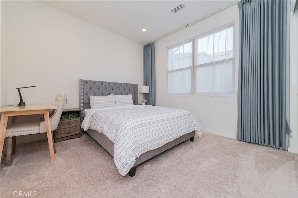 118 Newburry, Irvine CA 92618 - photo 26