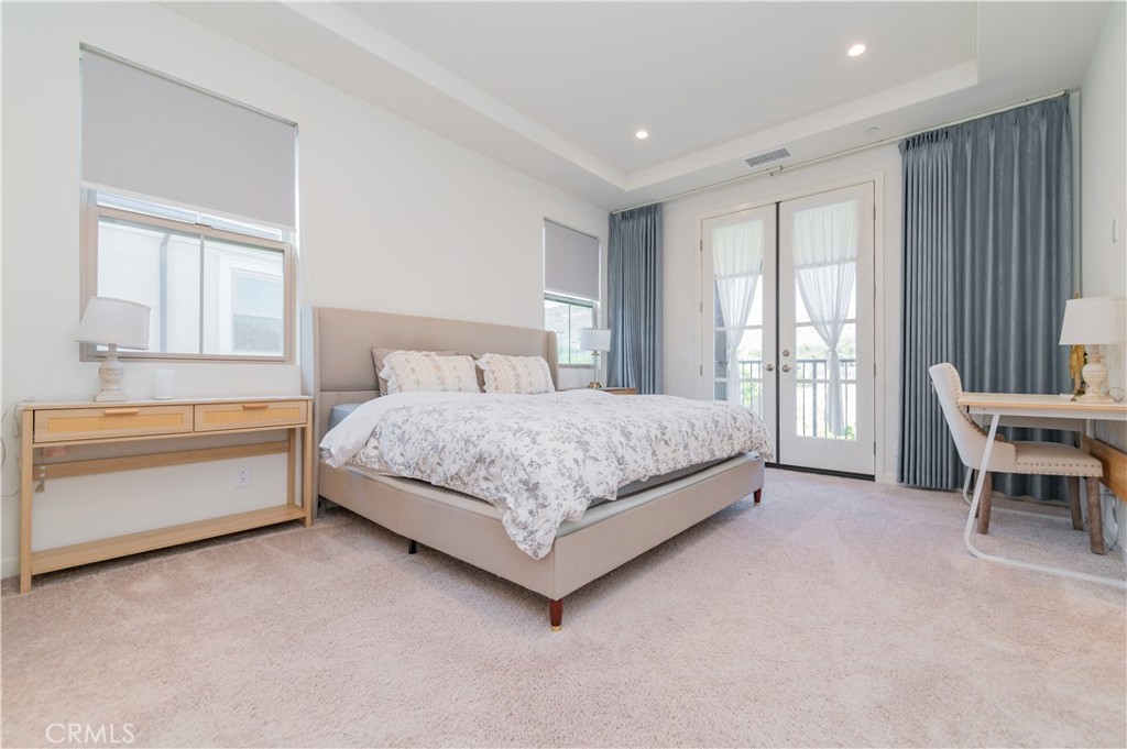 118 Newburry, Irvine CA 92618 - photo 29