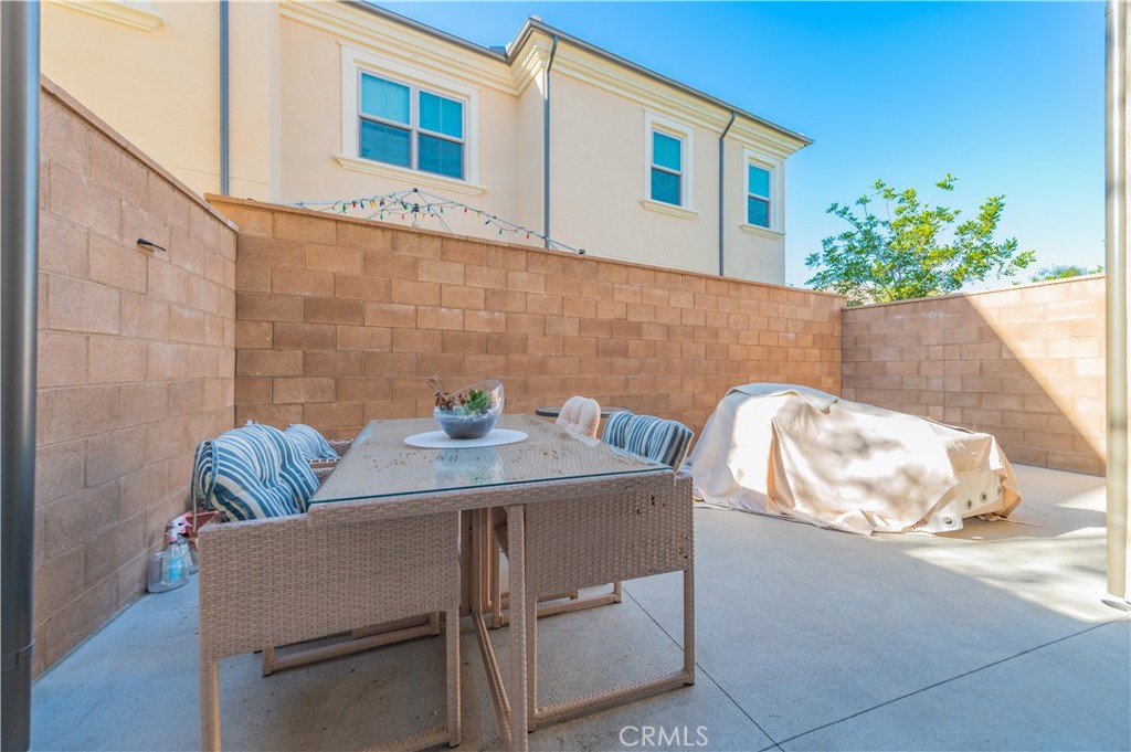 118 Newburry, Irvine CA 92618 - photo 36