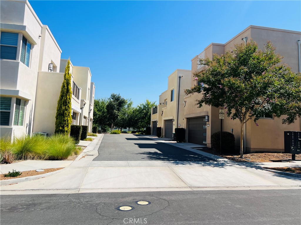 118 STELLAR, Irvine CA 92618 - photo 1