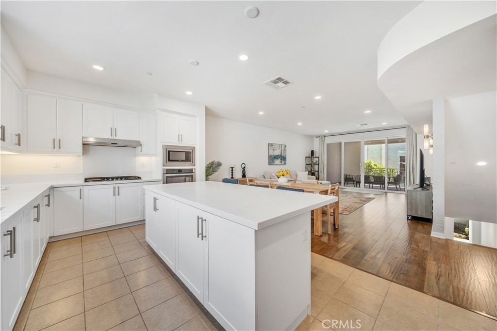 118 Terrapin, Irvine CA 92618 - photo 6