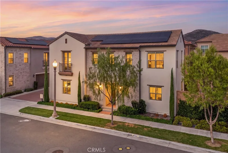 118 Yellow Iris, Irvine