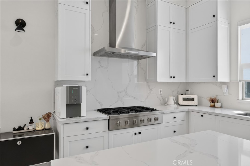 Kitchen - 118 Yellow Iris, Irvine CA 92618 - photo 8