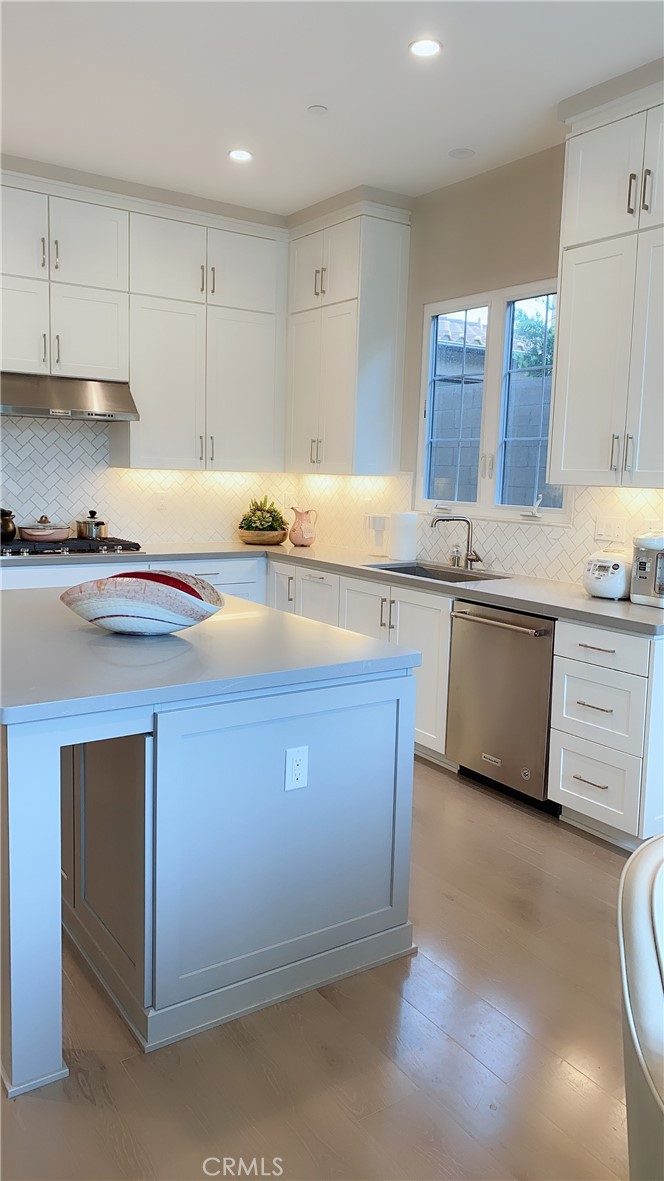 119 Donati, Irvine CA 92602 - photo 5