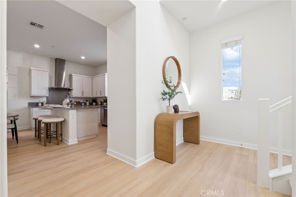 119 Newall, Irvine CA 92618 - photo 10