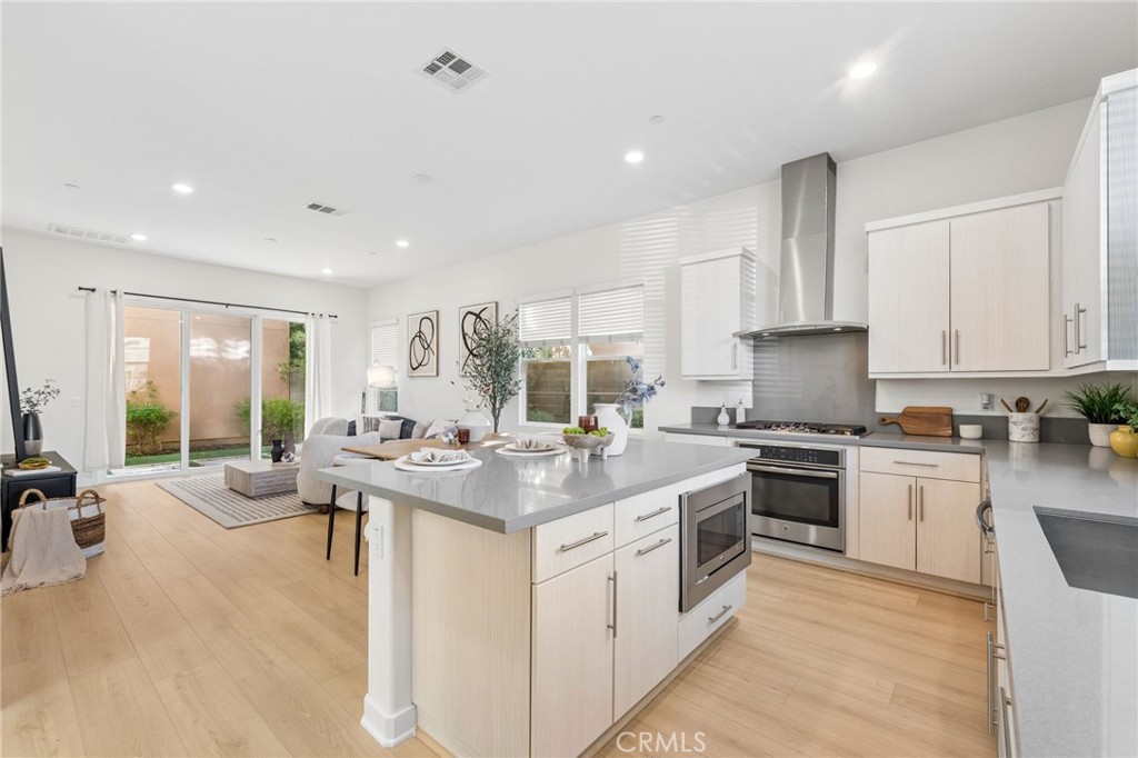 119 Newall, Irvine CA 92618 - photo 11