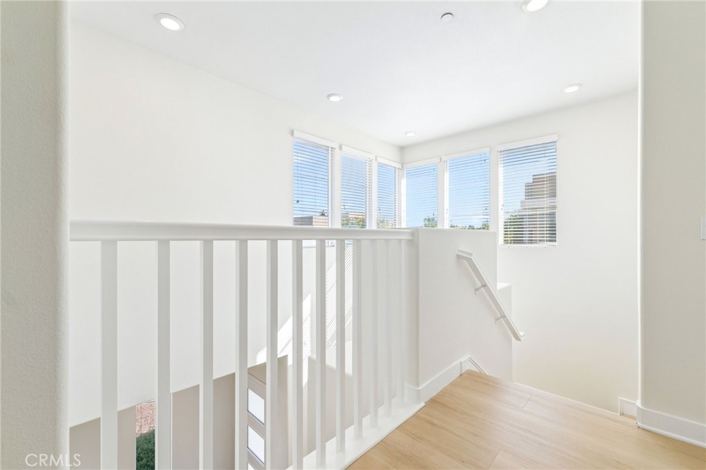119 Newall, Irvine CA 92618 - photo 30