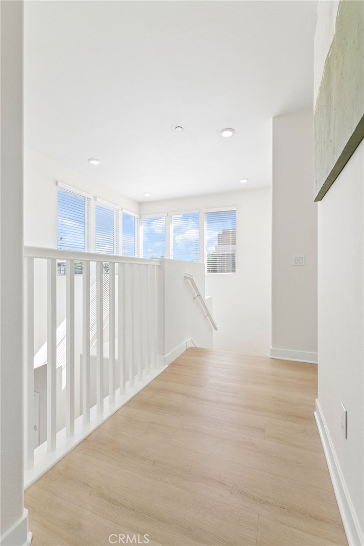 119 Newall, Irvine CA 92618 - photo 31