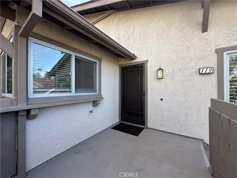 119 Rockwood 56, Irvine, CA 92614
