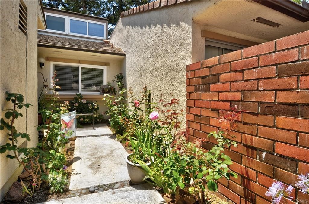 12 Lemon Tree, Irvine CA 92612 - photo 3