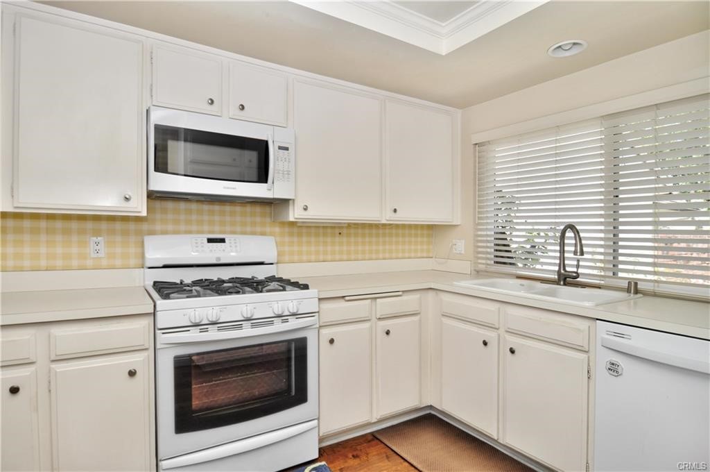 12 Lemon Tree, Irvine CA 92612 - photo 8