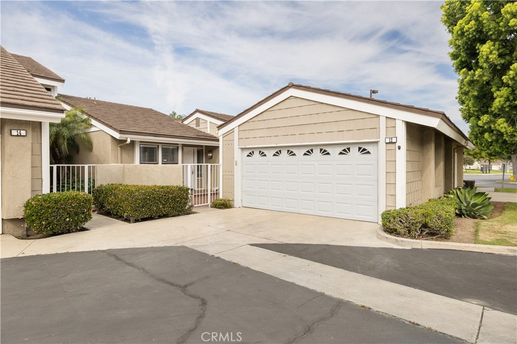 front - 12 Primrose, Irvine CA 92604 - photo 1