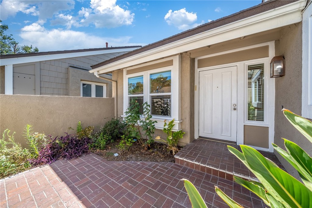 12 Primrose, Irvine CA 92604 - photo 4