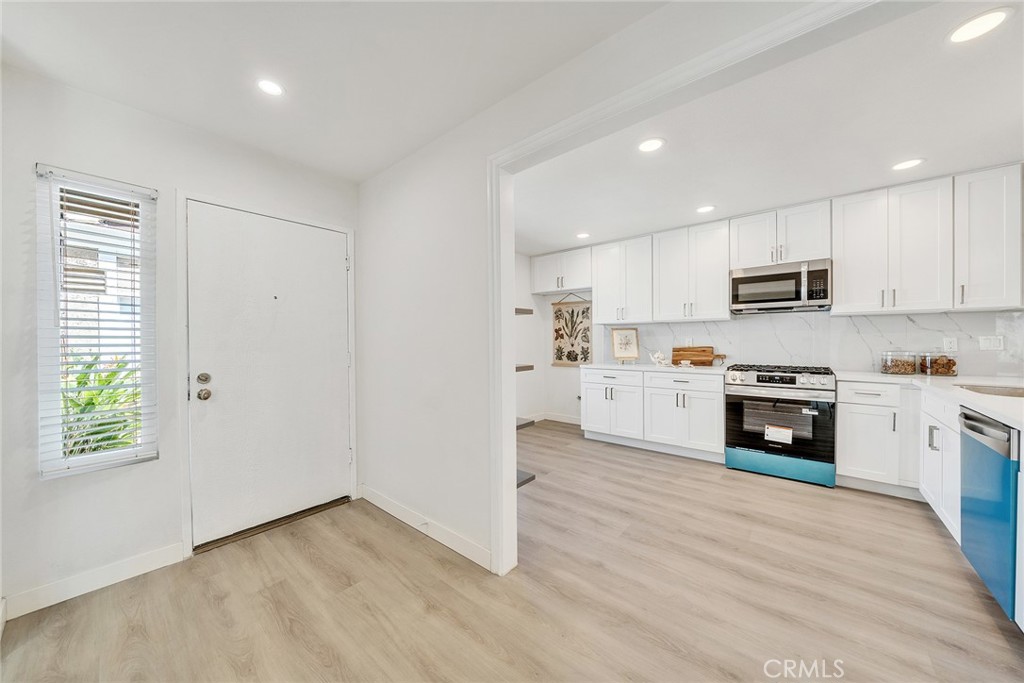 12 Primrose, Irvine CA 92604 - photo 9