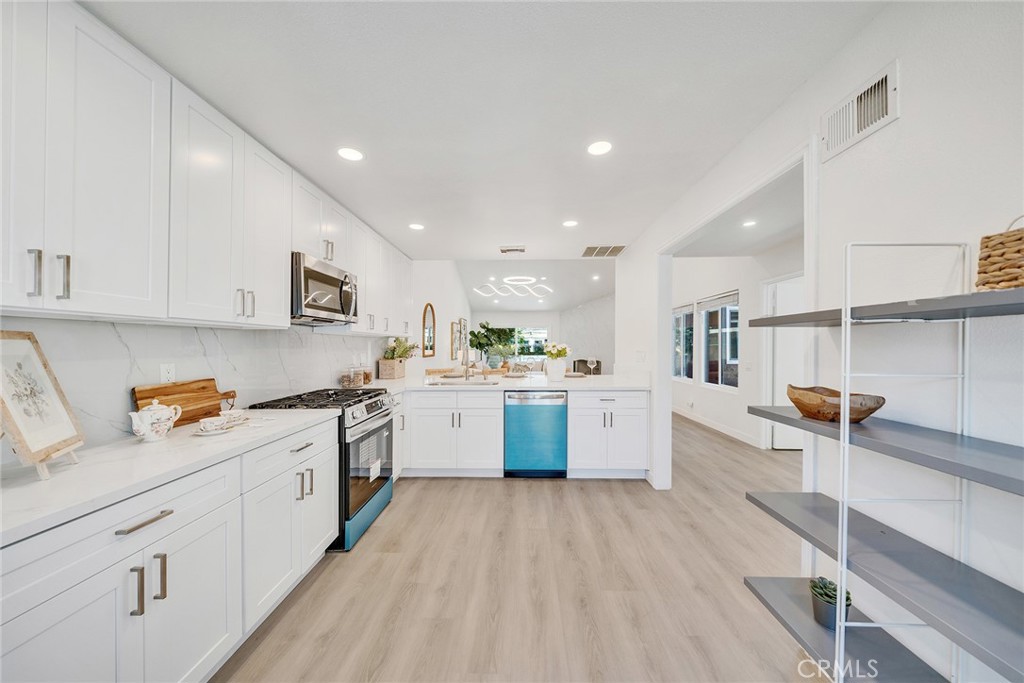 12 Primrose, Irvine CA 92604 - photo 12