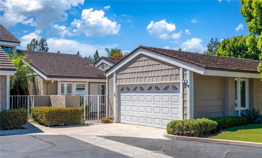 12 Primrose, Irvine CA 92604 - photo 49