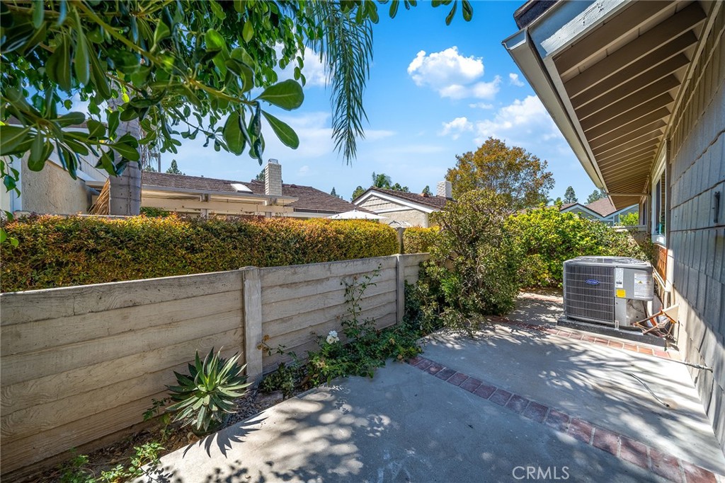 12 Primrose, Irvine CA 92604 - photo 51