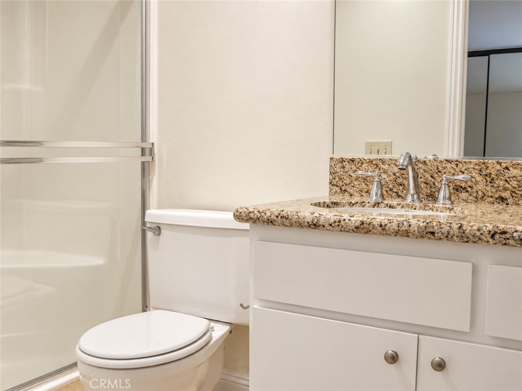Primary bath has stall shower - 12 Spring Buck, Irvine CA 92614 - photo 6