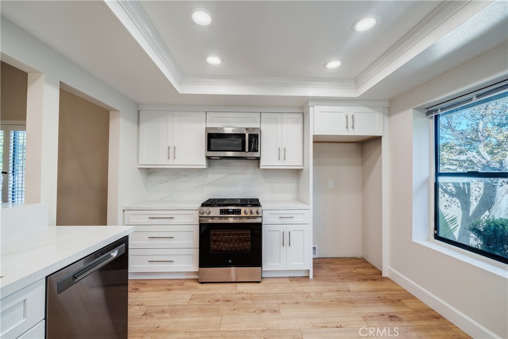 12 Springwater, Irvine CA 92604 - photo 3