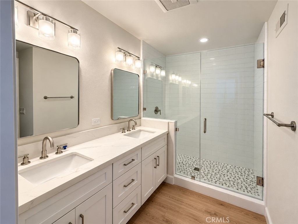 Brand new Lighting, mirrors, vanity, hardware, flooring and paint - 12 Springwater, Irvine CA 92604 - photo 17