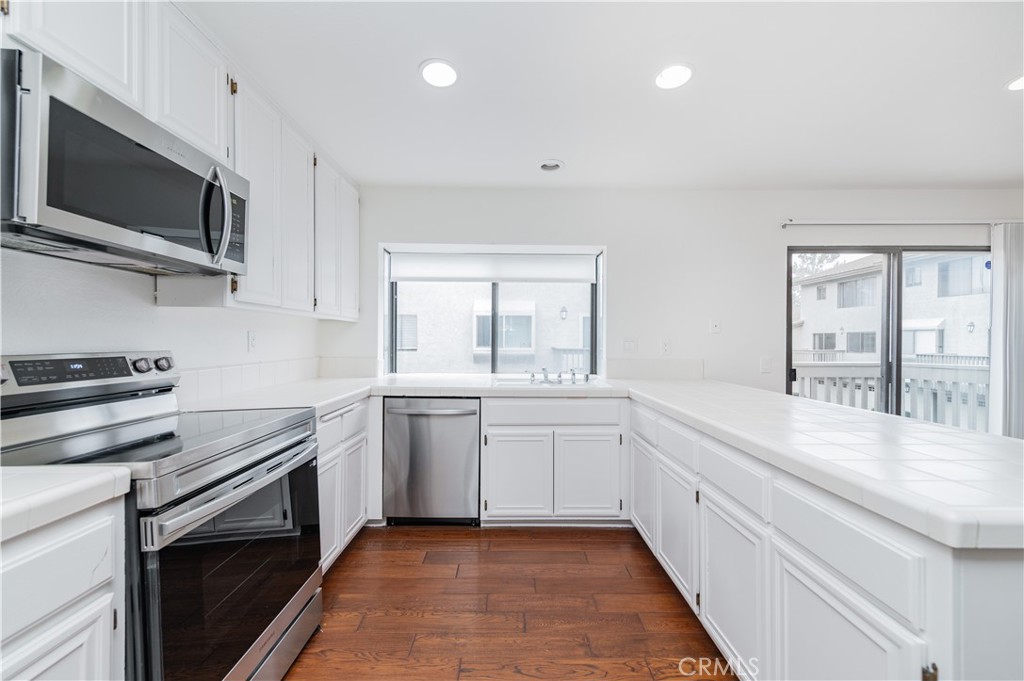12 Sunup, Irvine CA 92603 - photo 19