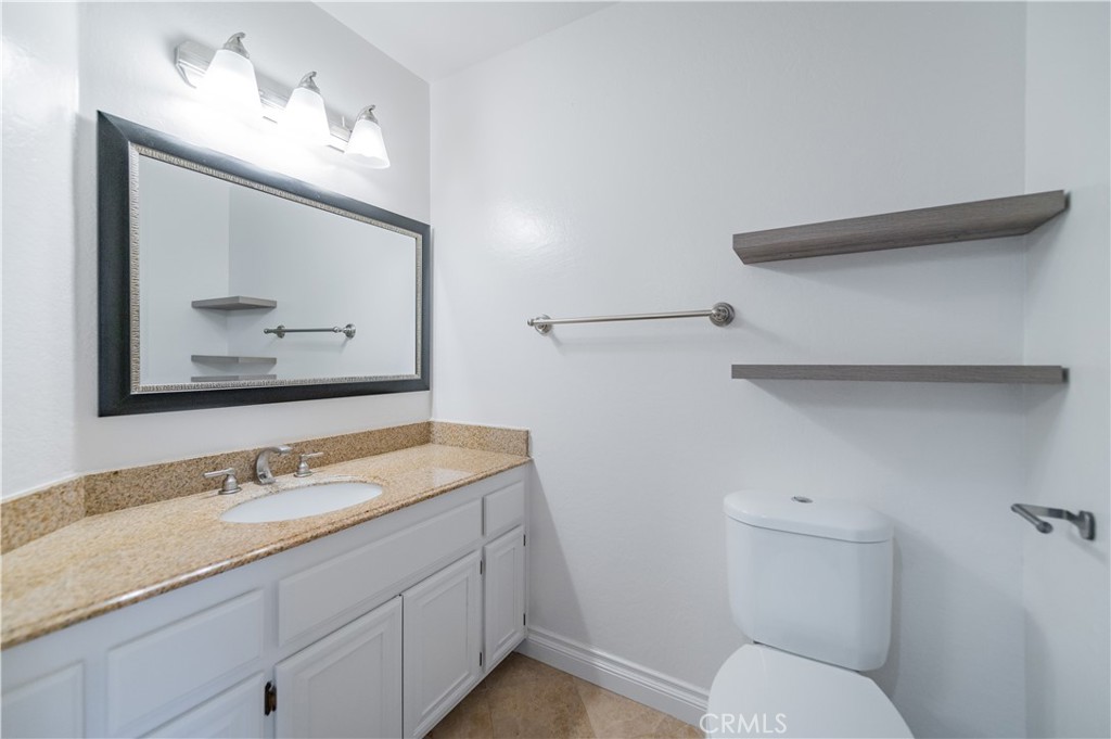 12 Sunup, Irvine CA 92603 - photo 30