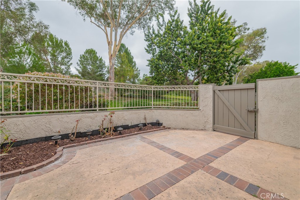 12 Sunup, Irvine CA 92603 - photo 36