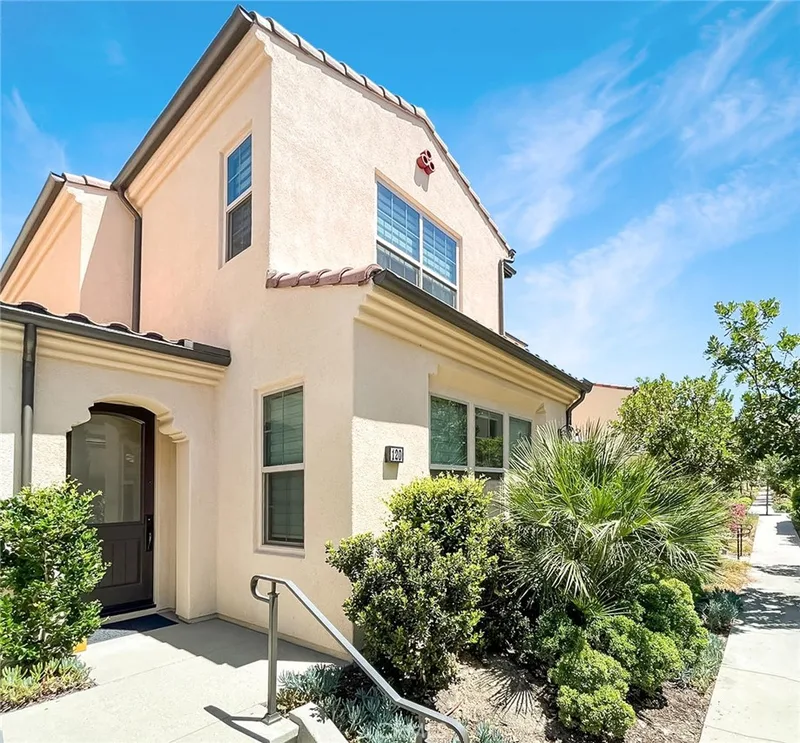 120 Leafy Twig, Irvine, CA 92618