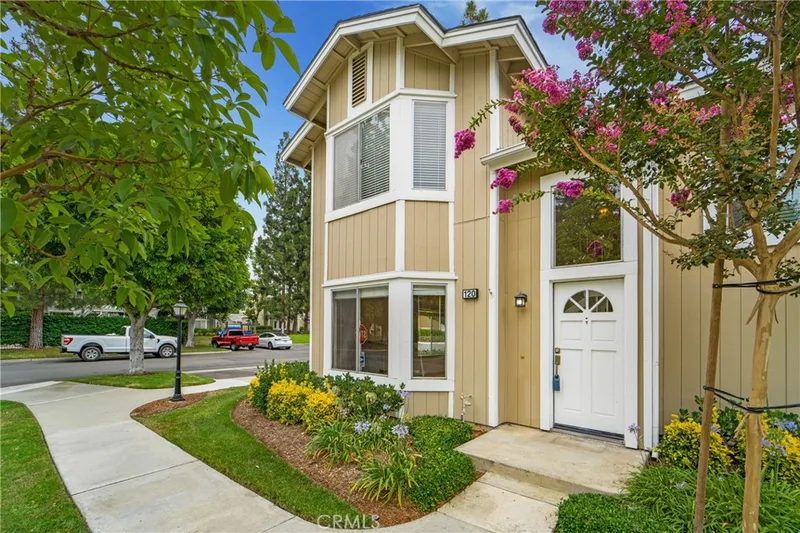 120 Monroe, Irvine, CA 92620
