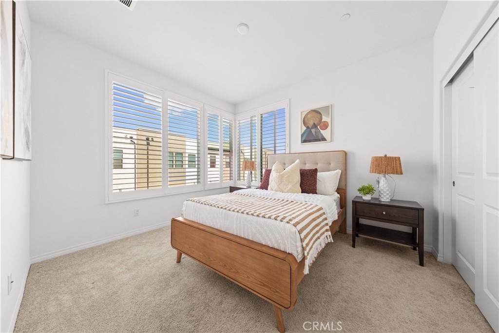 120 Sawbuck, Irvine CA 92618 - photo 36