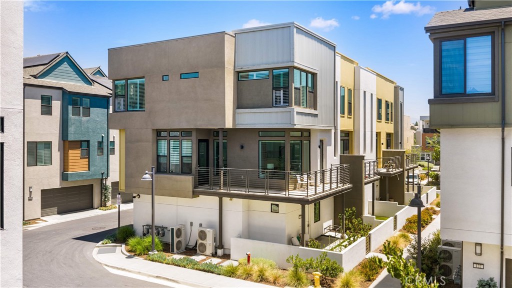 120 Sawbuck, Irvine CA 92618 - photo 41