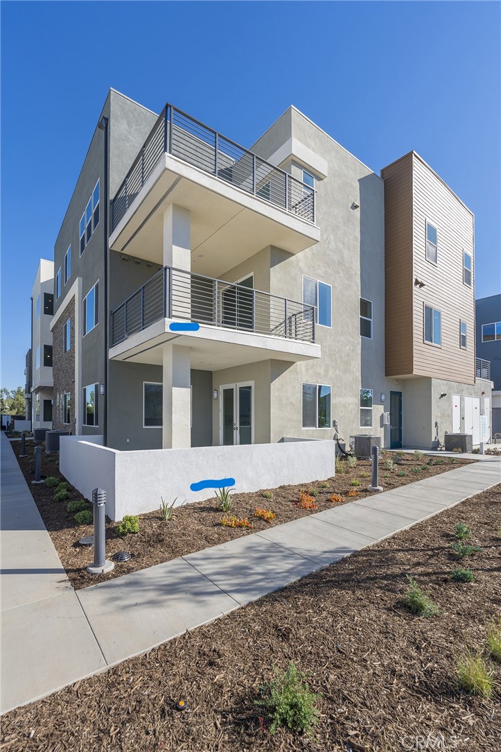 121 Baluster, Irvine CA 92618 - photo 1