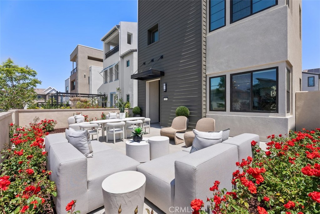 121 Bosal, Irvine CA 92618 - photo 2