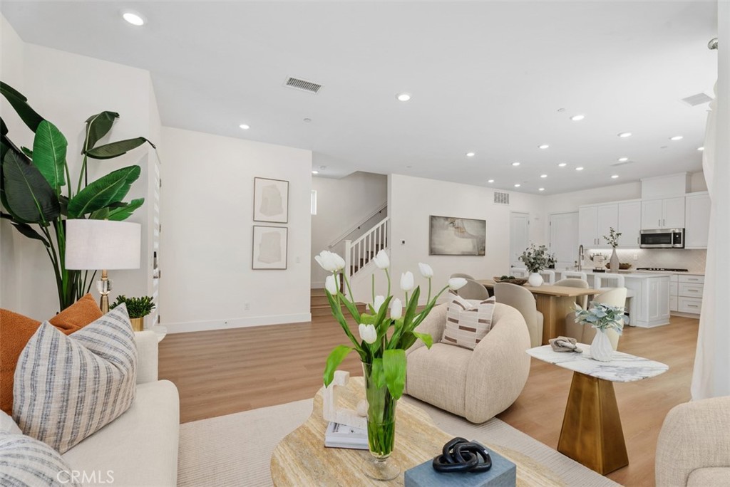121 Bosal, Irvine CA 92618 - photo 7