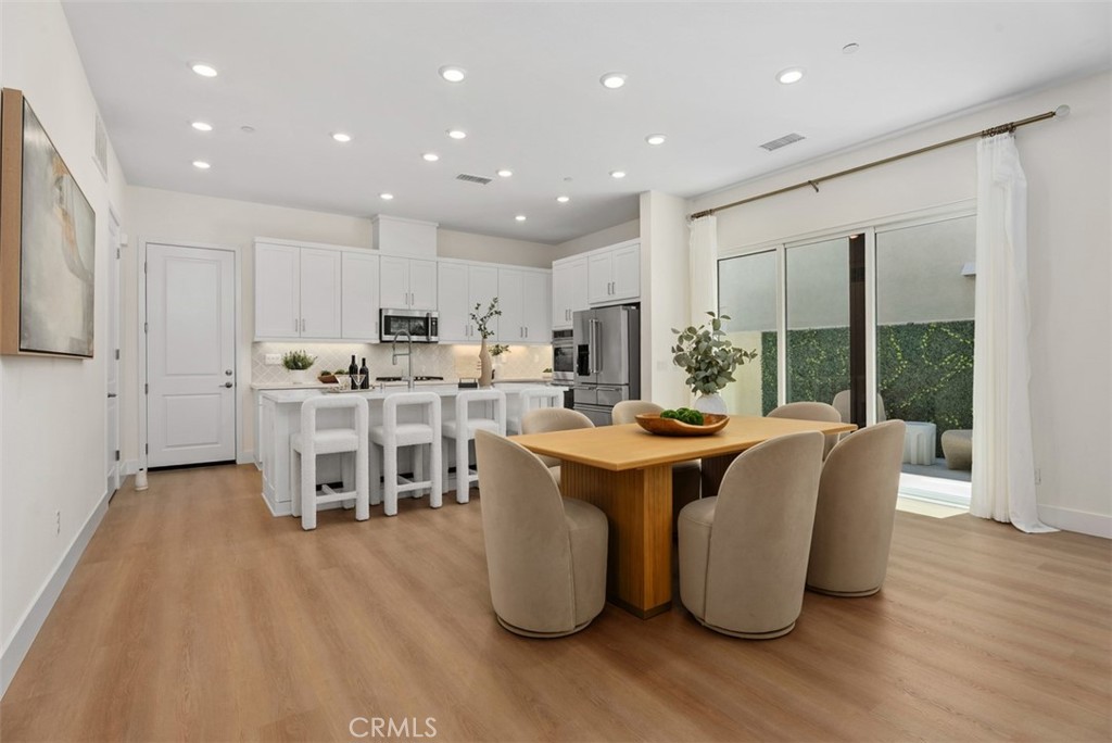 121 Bosal, Irvine CA 92618 - photo 8