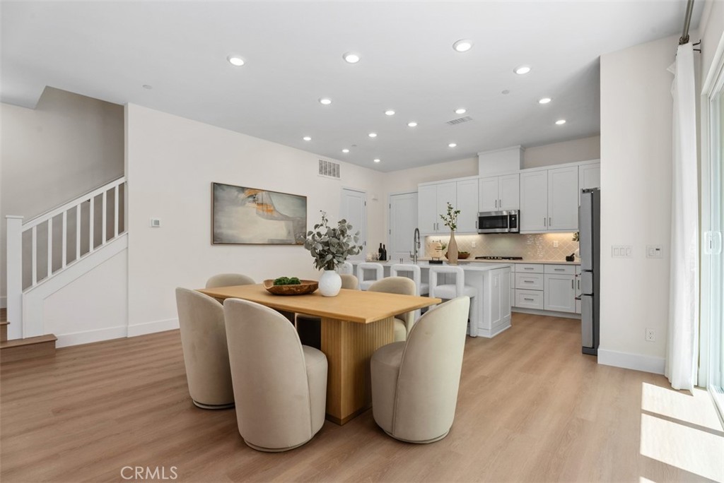 121 Bosal, Irvine CA 92618 - photo 9