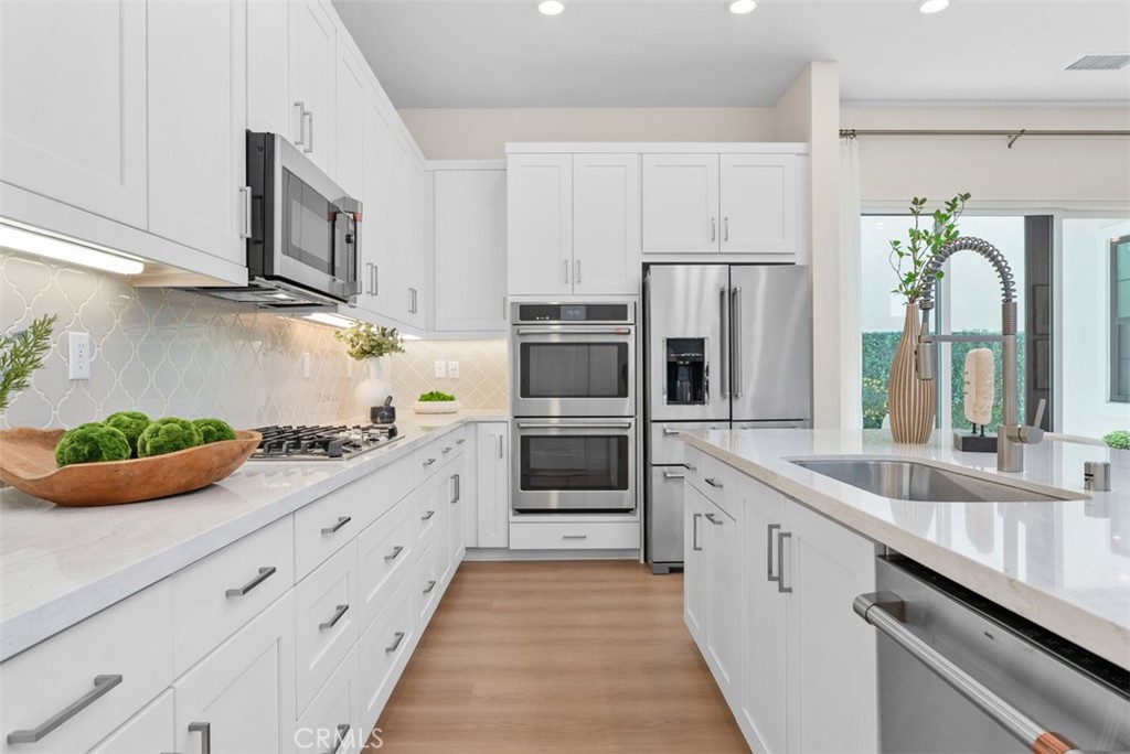 121 Bosal, Irvine CA 92618 - photo 12